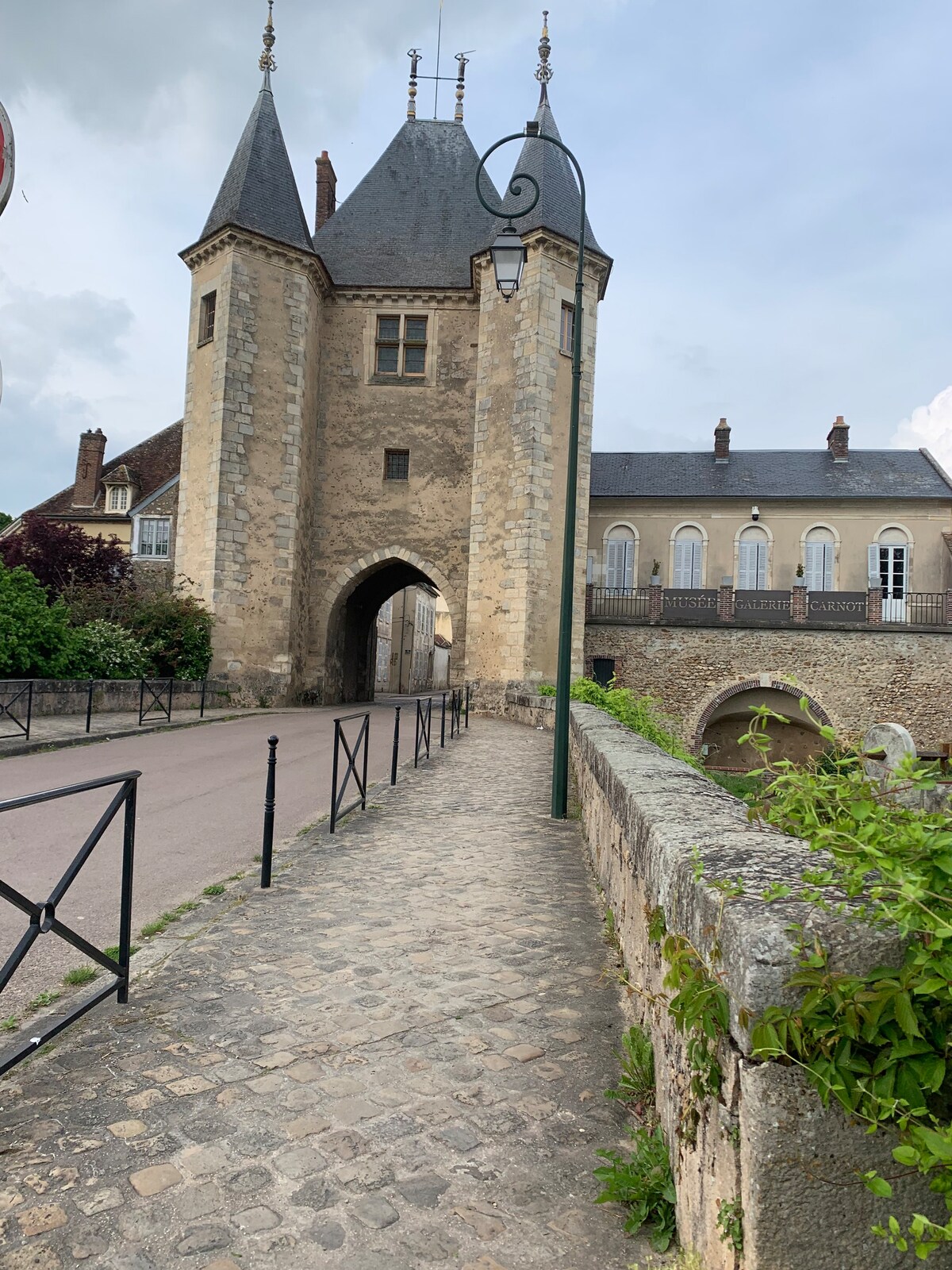 maison individuelle en plein centre- ville