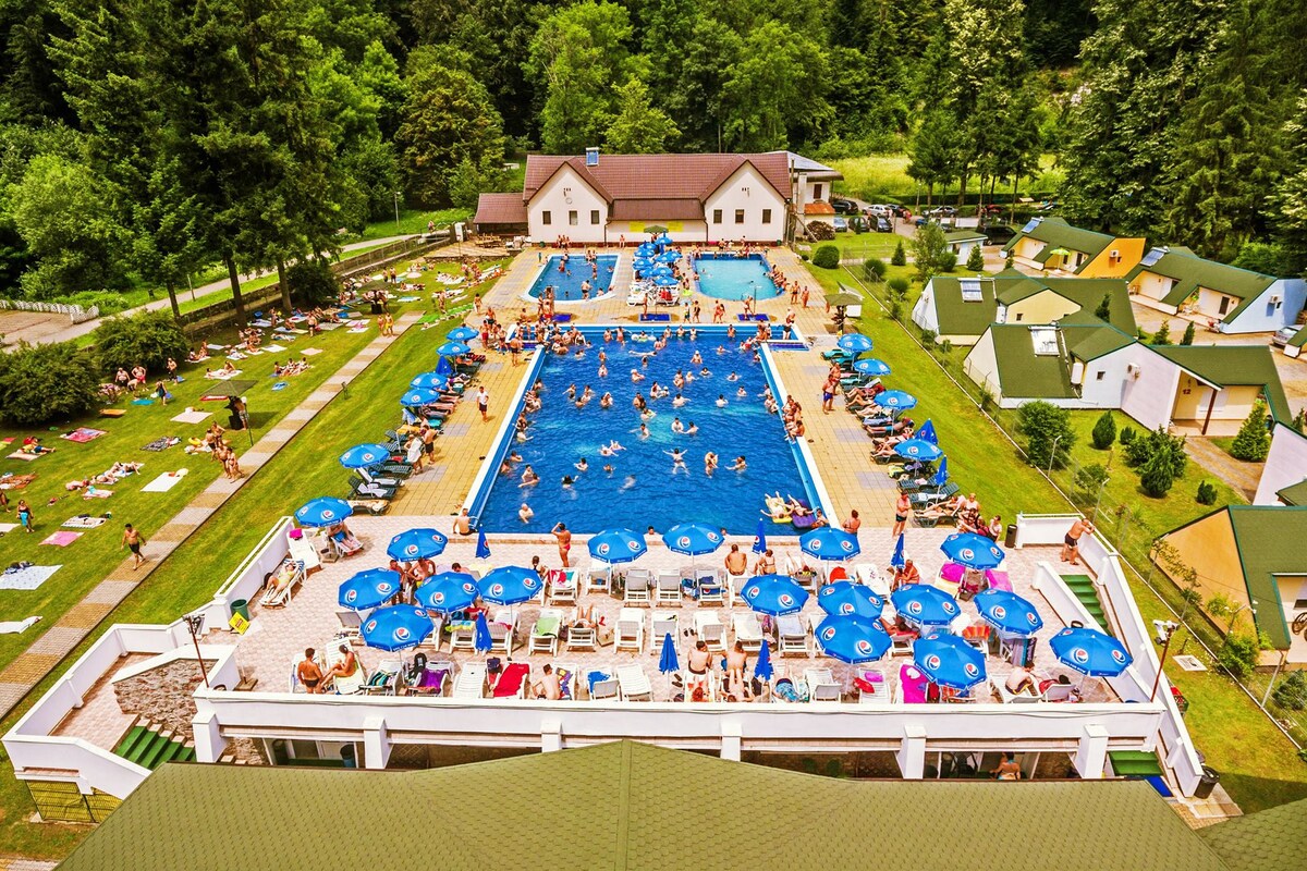 Bungalows with swimming pools