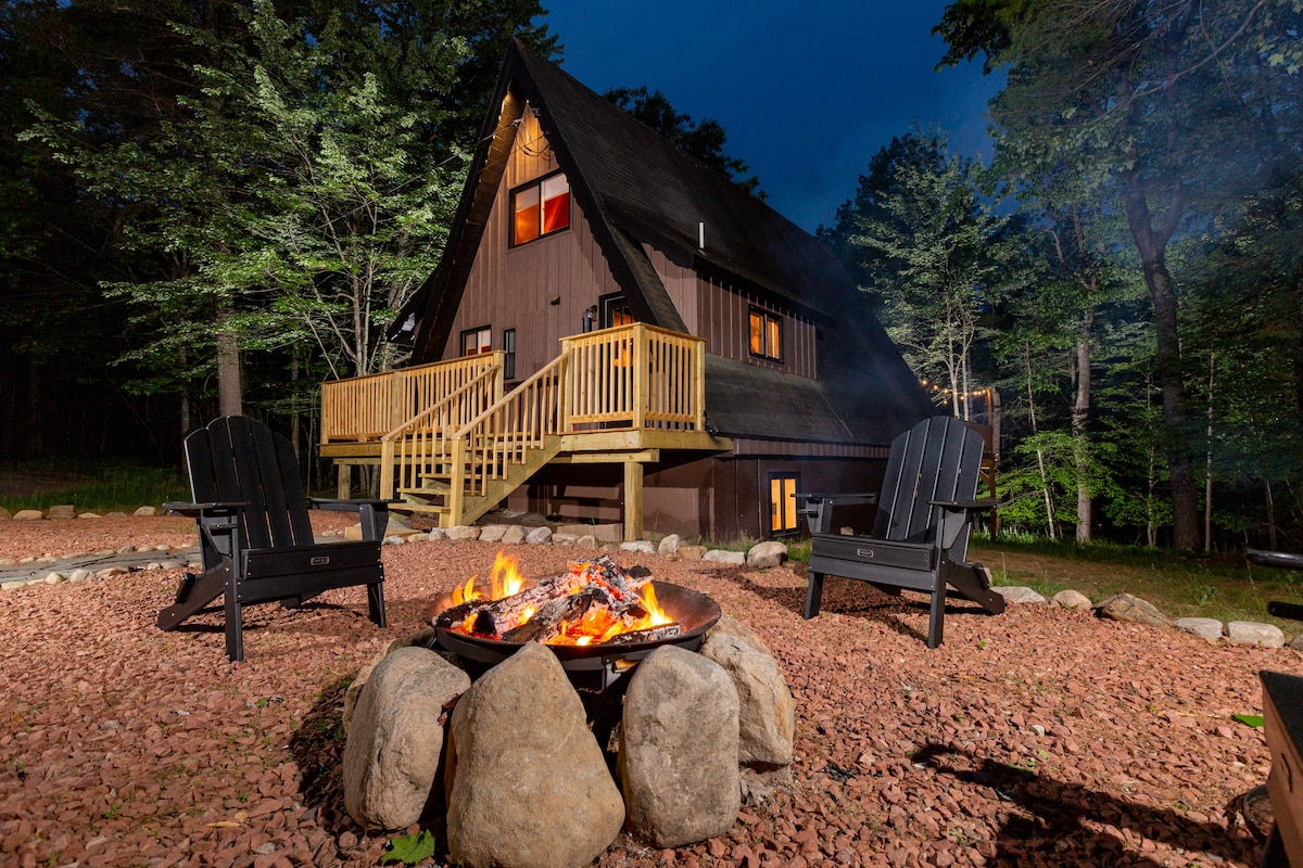 Adirondack A-frame 4bd-2ba: Ski/Hike/Bike & More