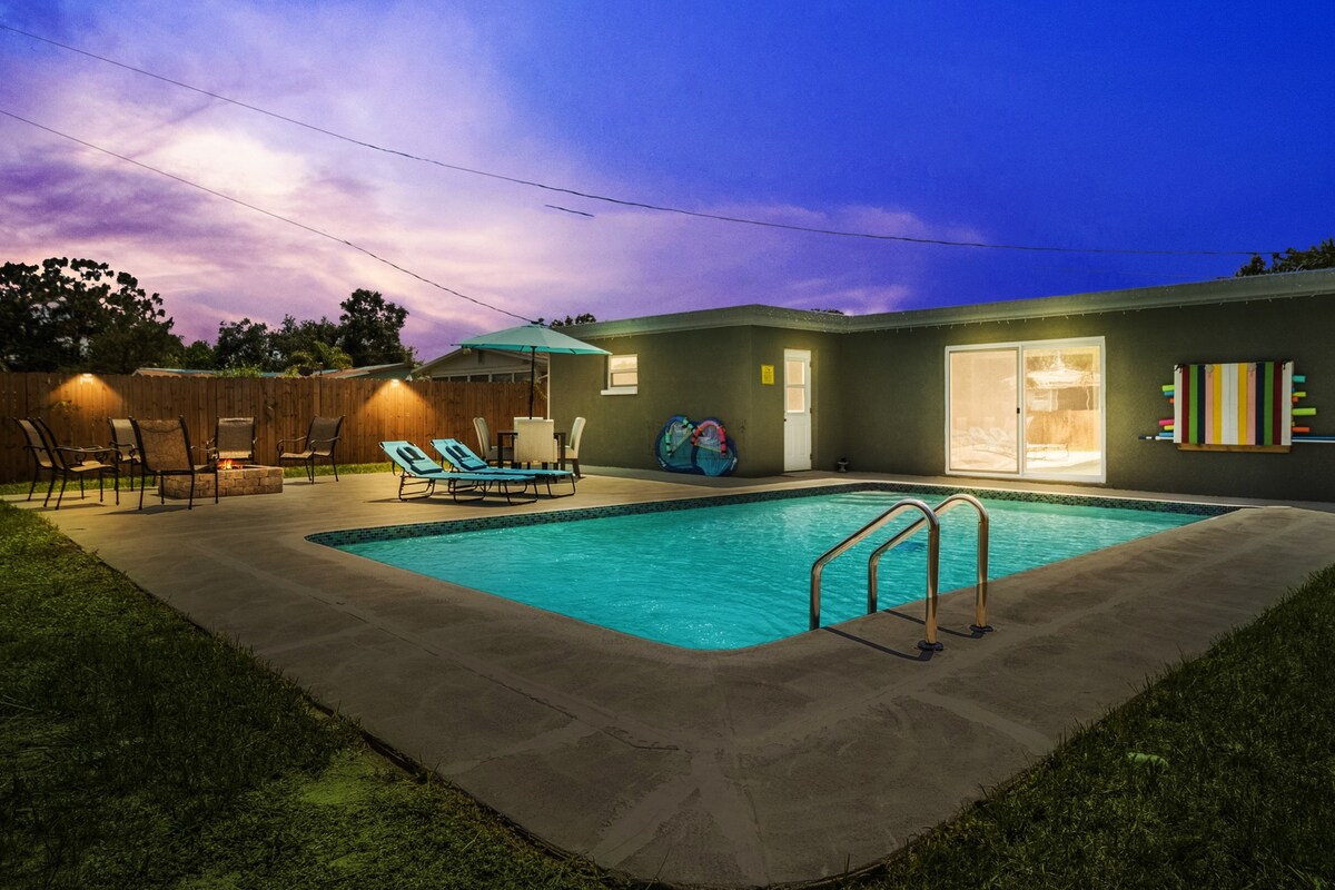 Luxury Pool 5BR/3BA Launchpad