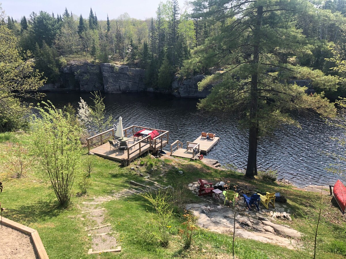 Waterfront Cottage in Parry Sound | Kayak & SUP