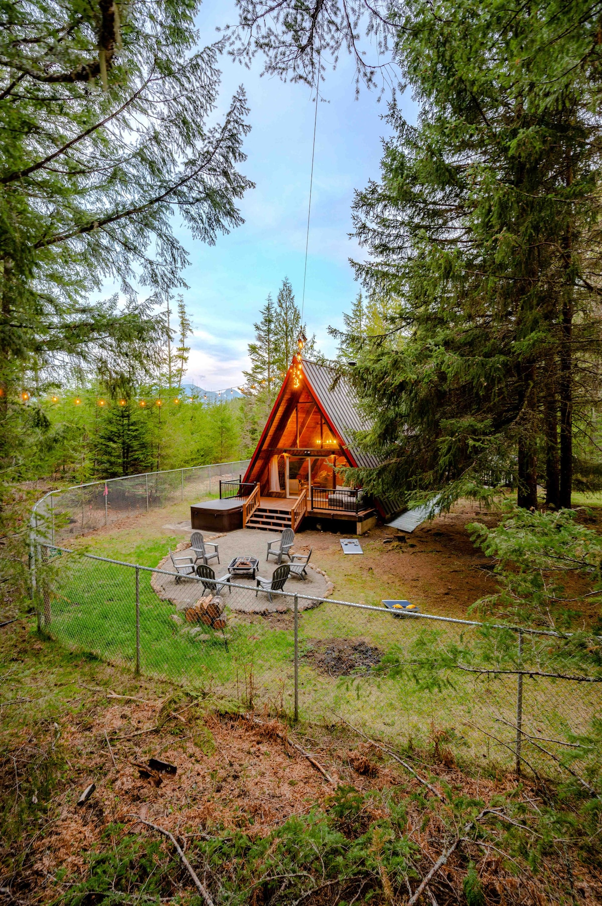 A-frame Cabin w/Hot Tub, Close to Crystal Mountain