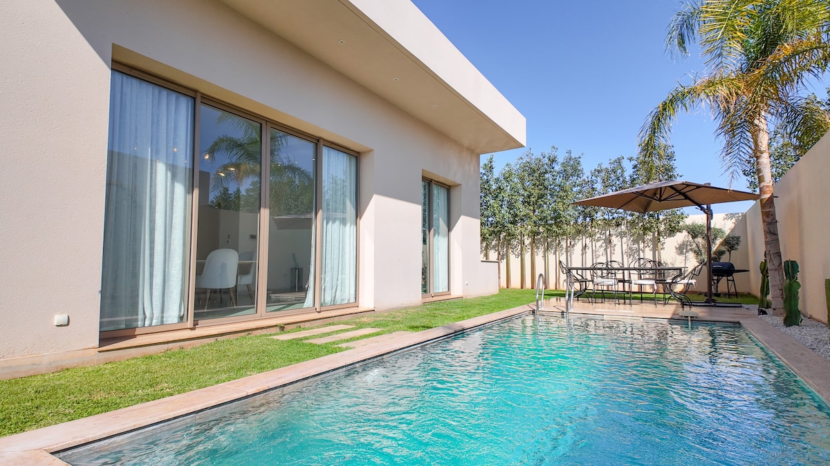 Villa Amélia contemporaine piscine sans vis-à-vis