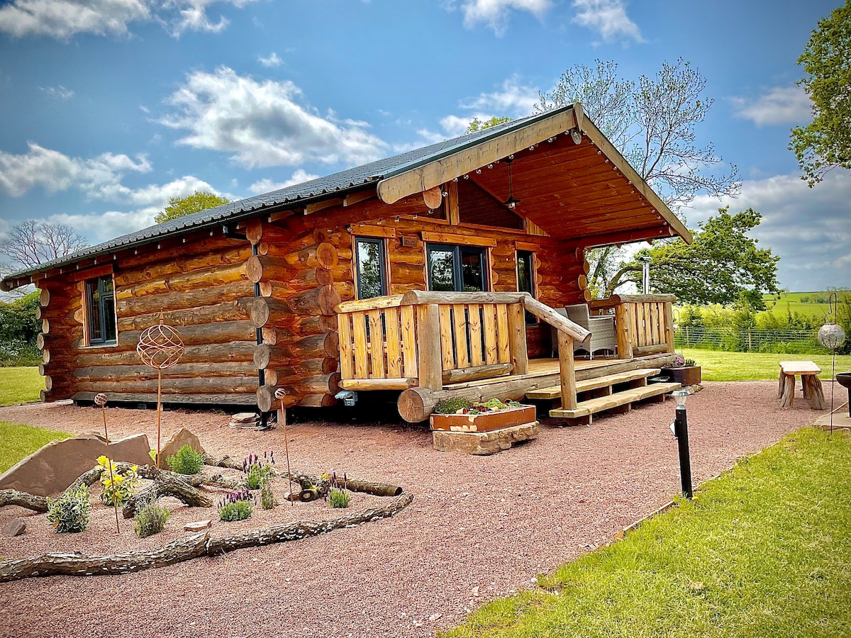 Willow, Luxury Log Cabin Retreat