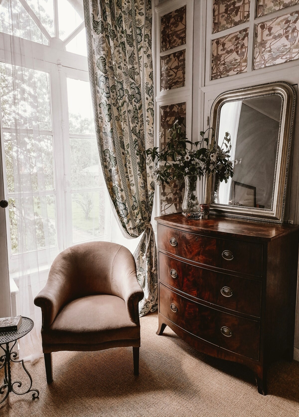 Le Manoir Caché, The Jacinthe Room