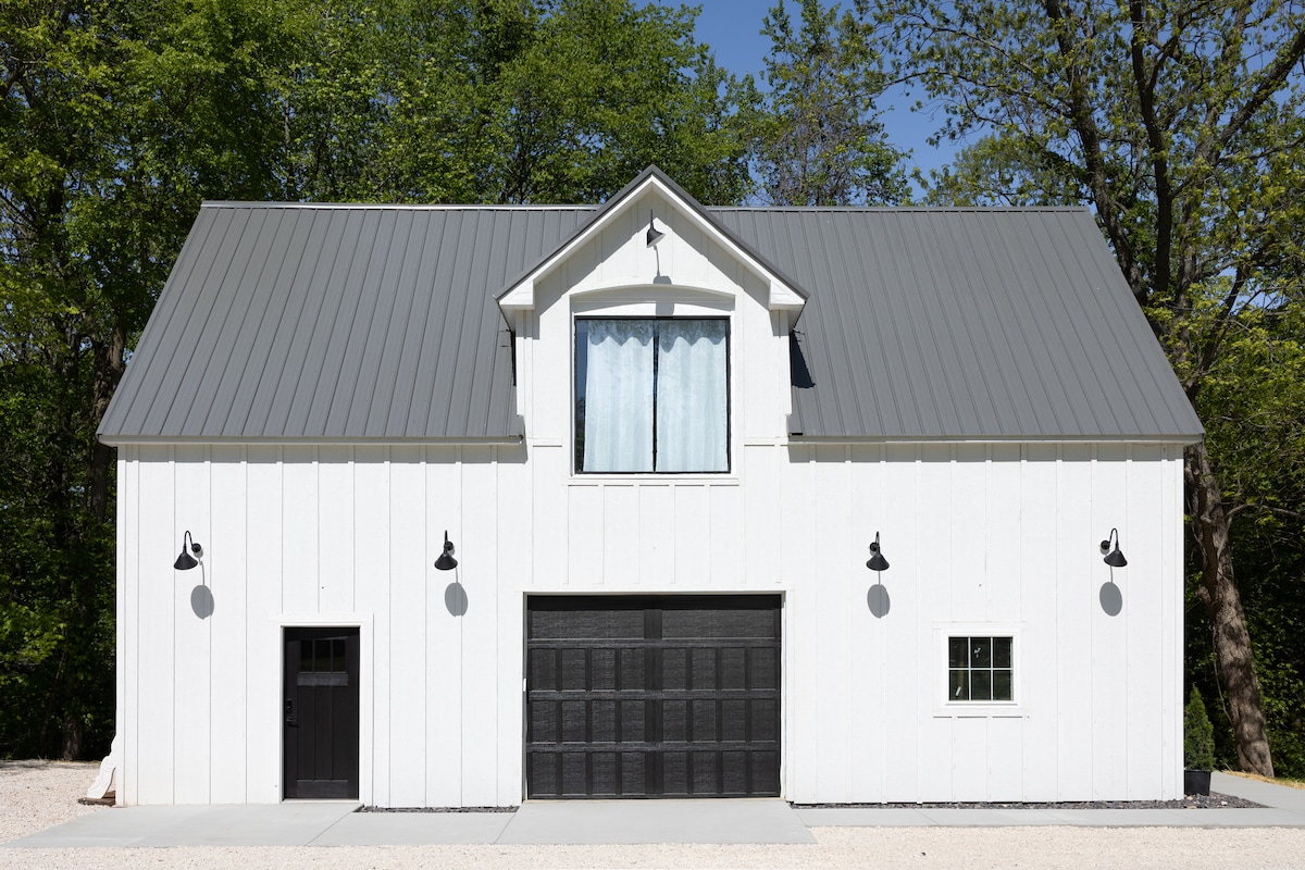 The Cottage, Rusted Route Farms