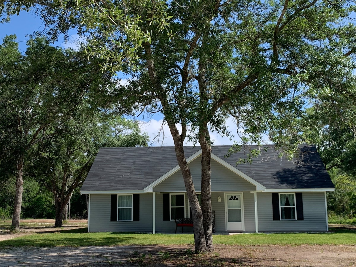 Cute house in Brantley county