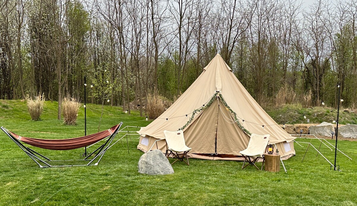 Our Tent-Your Backyard -Glamping