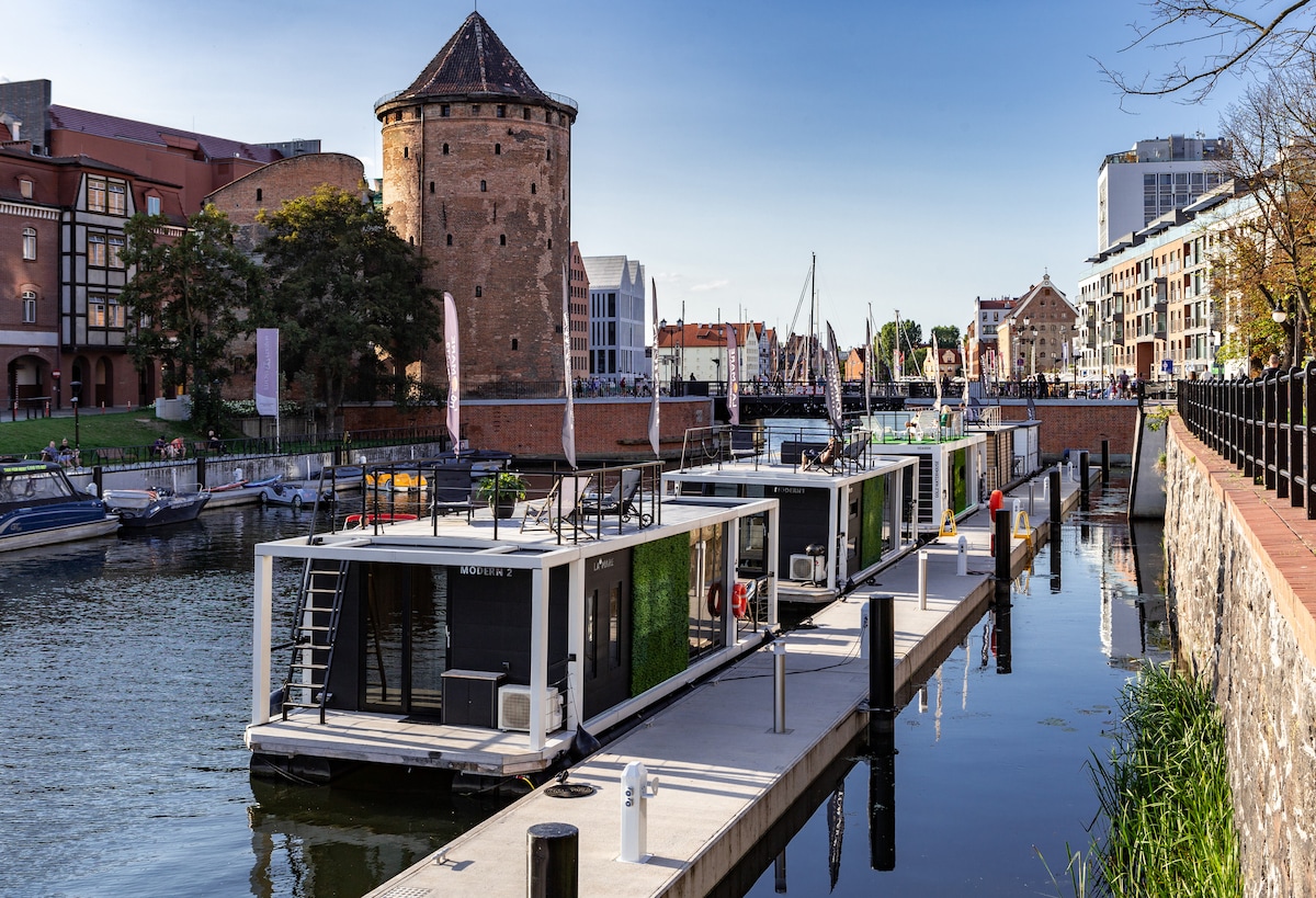 Motlava Houseboat with Sauna  | Modern 1