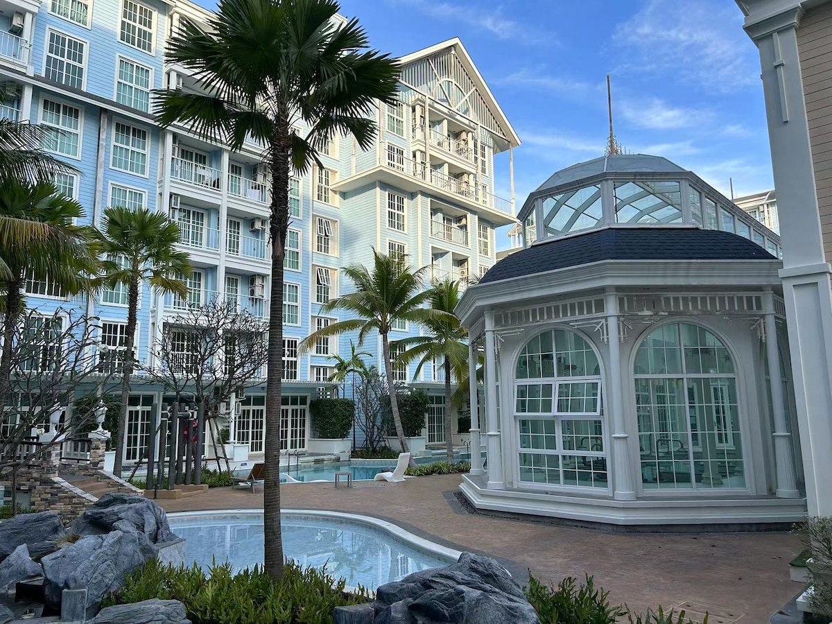 芭堤雅临近海滩的酒店式公寓F305(泰国佛罗里达)