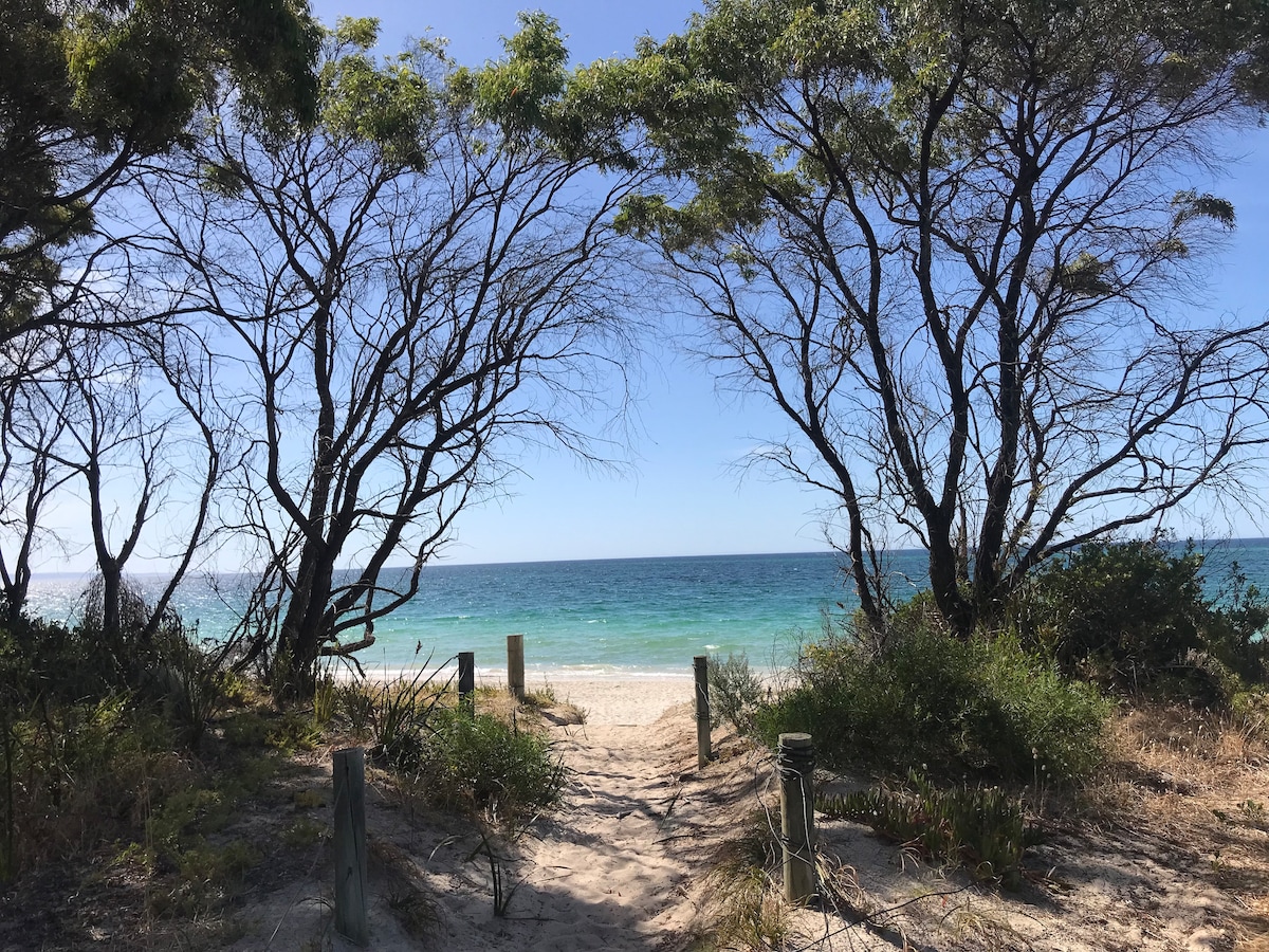 Busselton Beachside Retreat