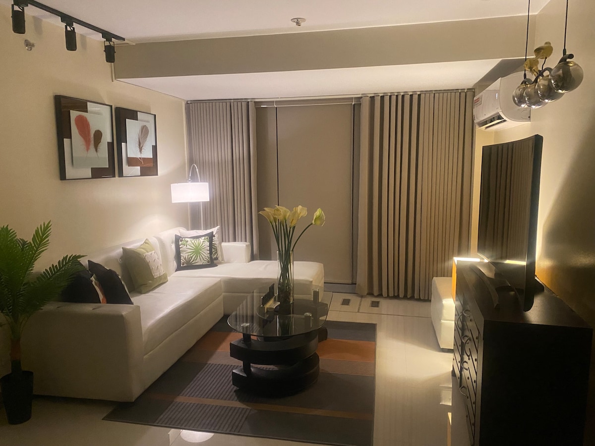 Stunning 2.5 Br@Eastwood Global