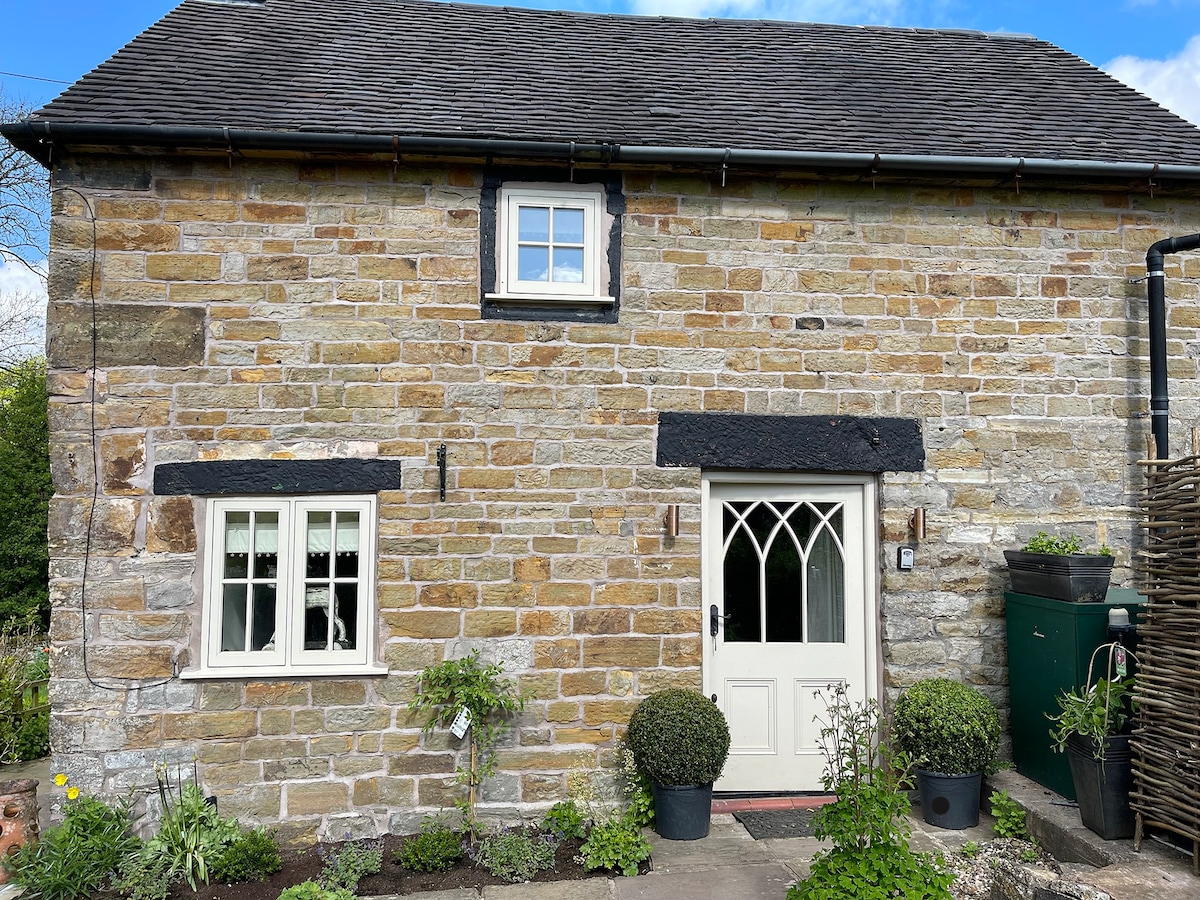 Idyllic cottage retreat