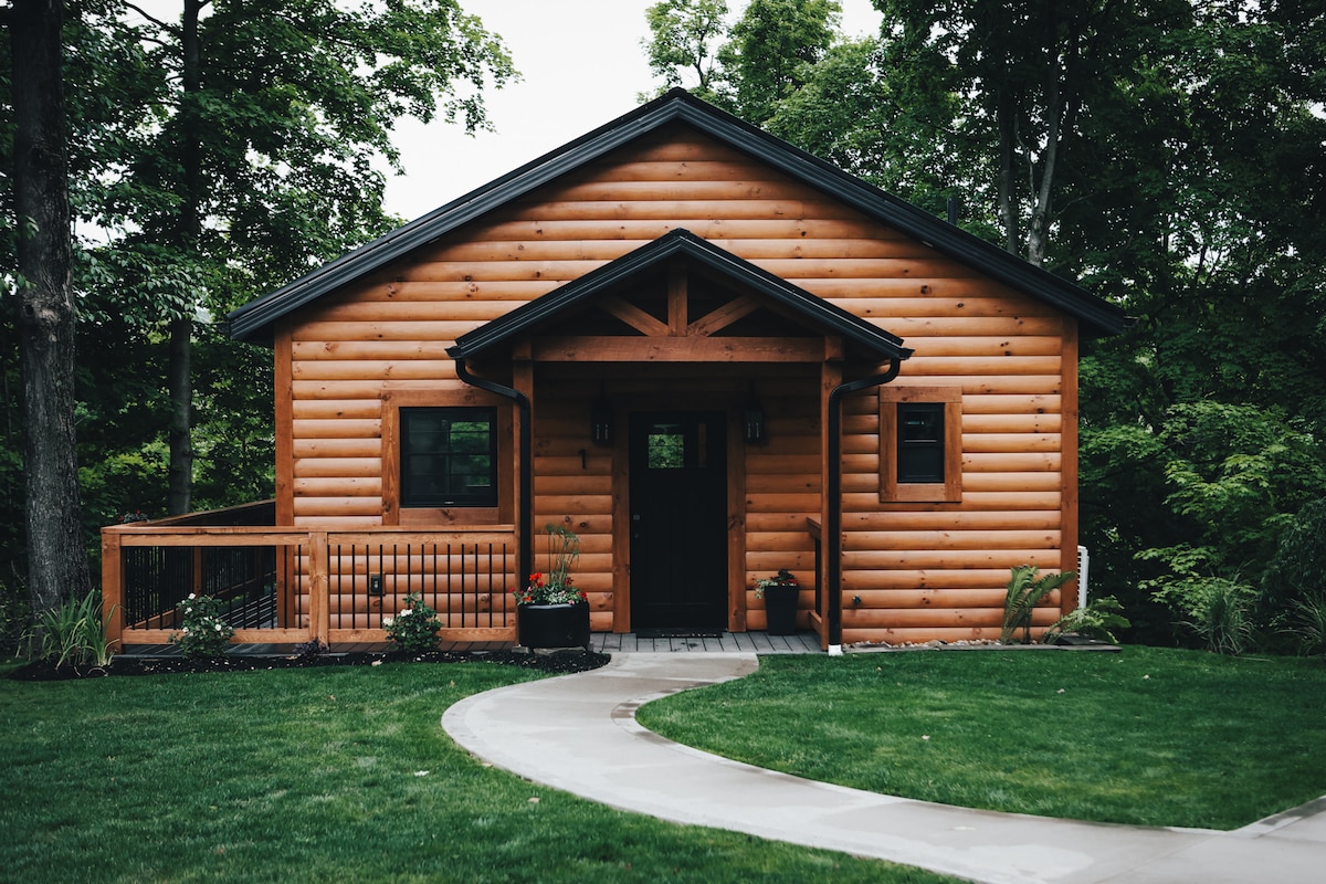 Luxury Treehouse Cabins over Salt Creek - Cabin 1