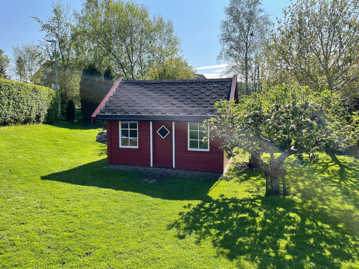 位于Hommersåk的温馨房源