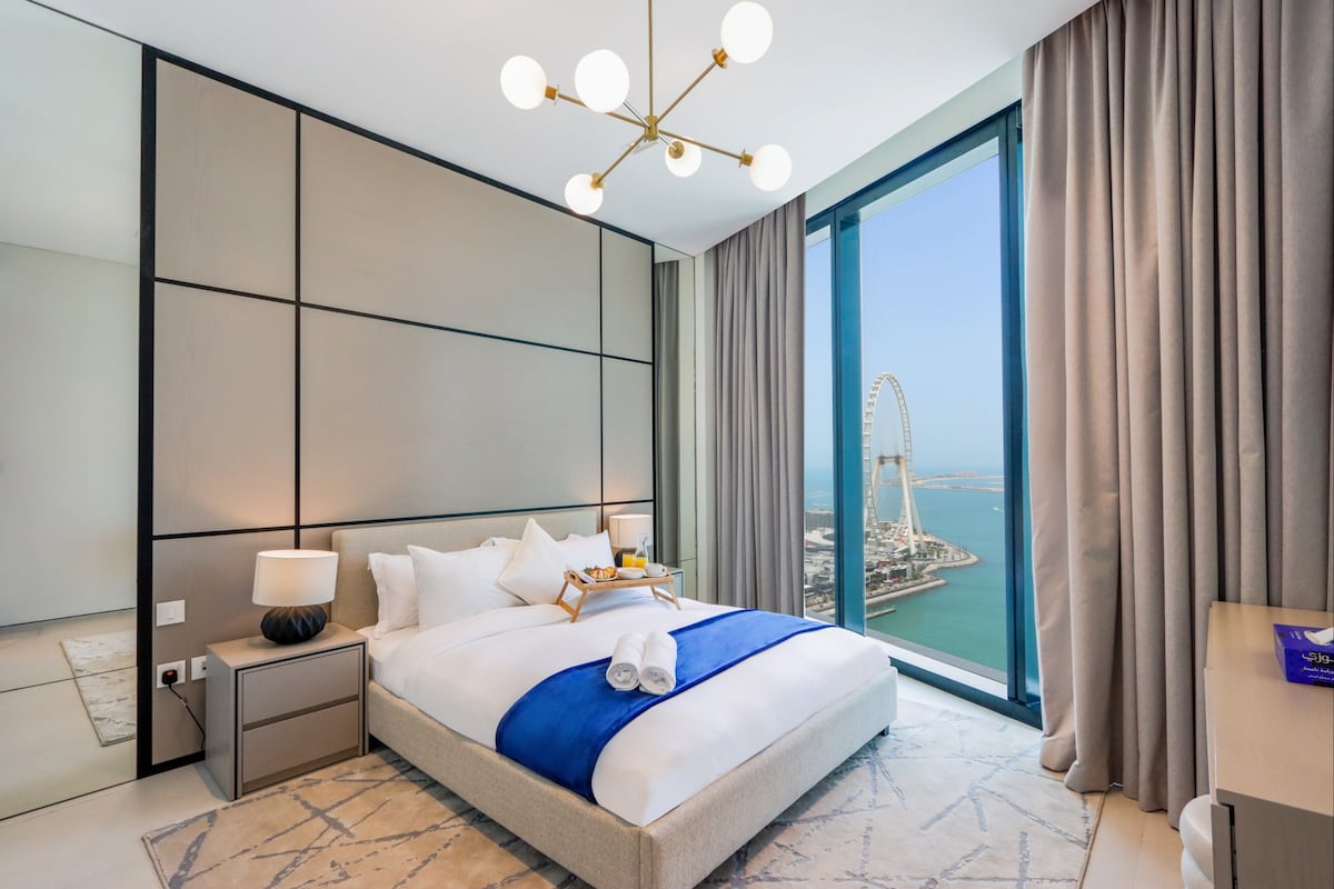 3 BR opulent living at Address beach JBR - Livbnb