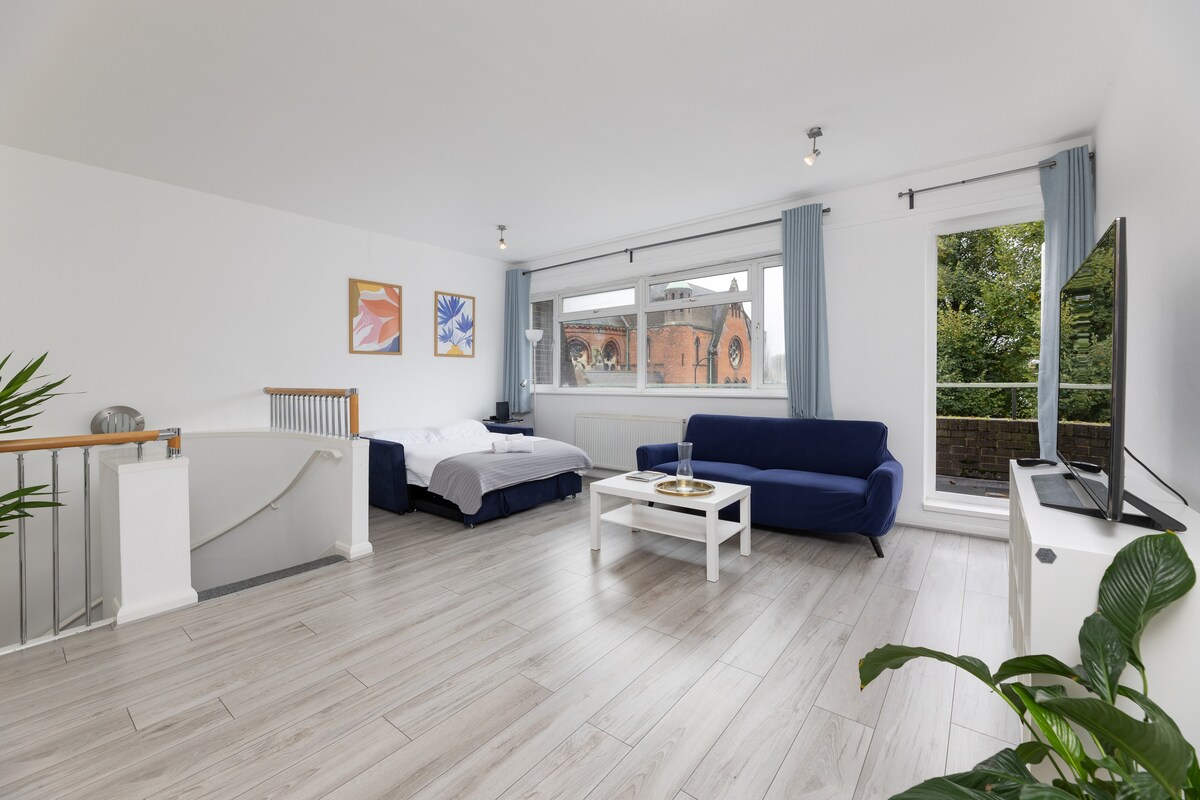 Primrose Hill - Large 2 Bedroom Apartment