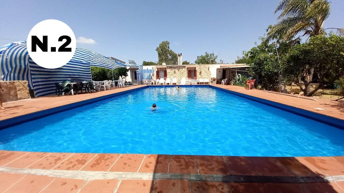 Casa N.2 + piscina e palestra [1O km da Gallipoli]