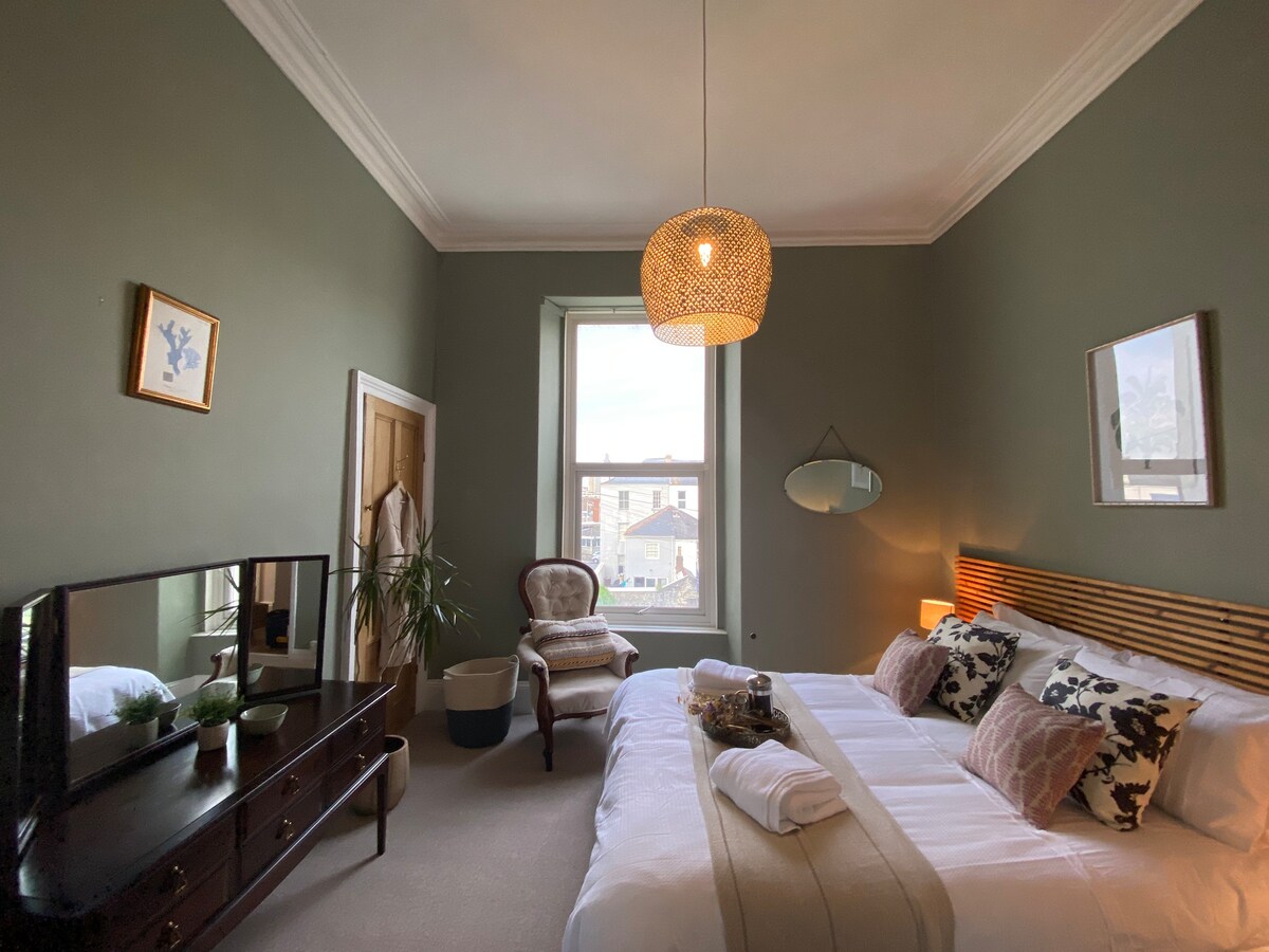 Fabulous flat in Durnford Street