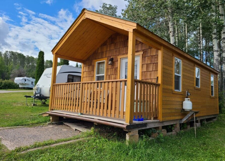 Modern Cabin w/ Private Full Bathroom