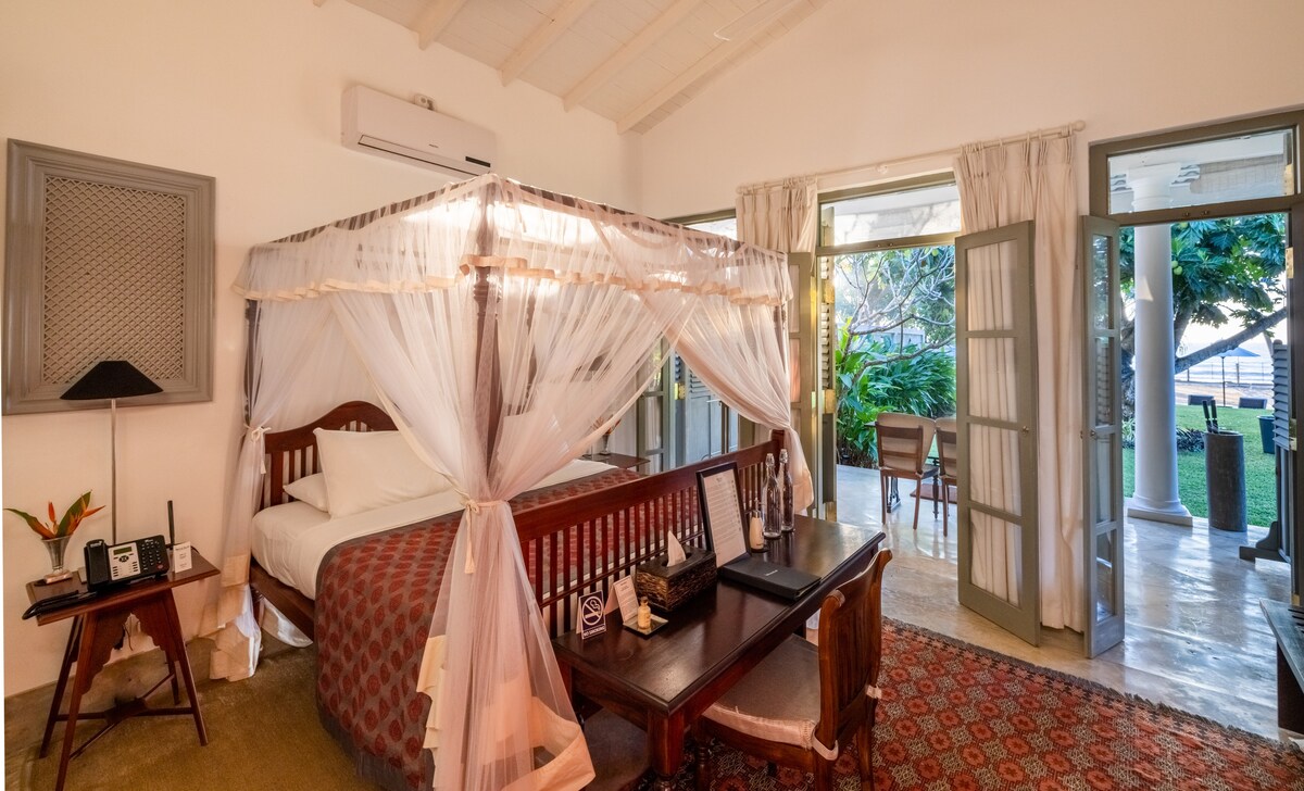 33Sqm Seaview room in Tangalle