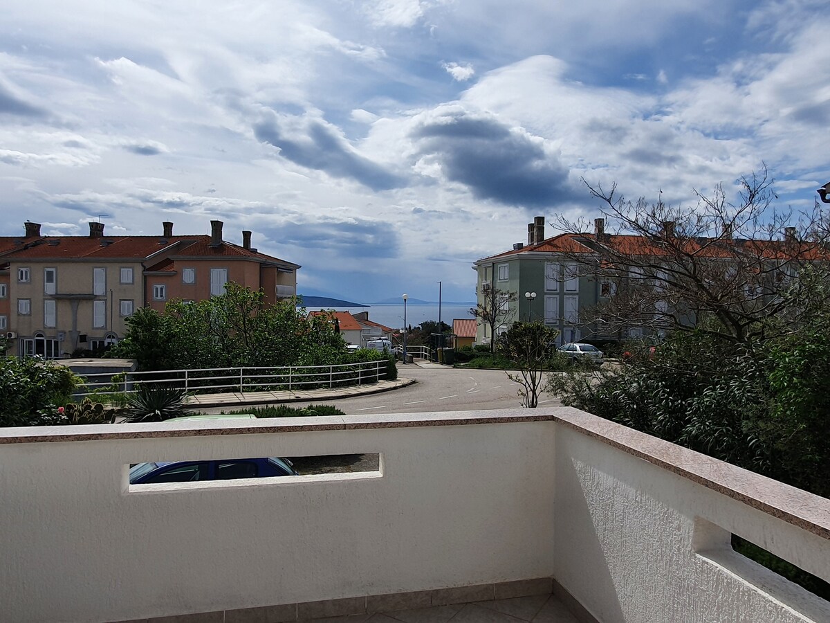 Apartment with terrace &sea view