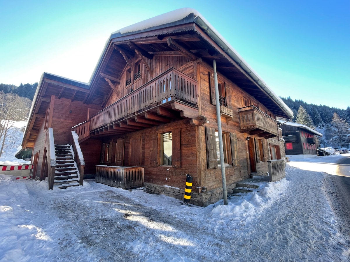 Comfortable duplex in charming chalet