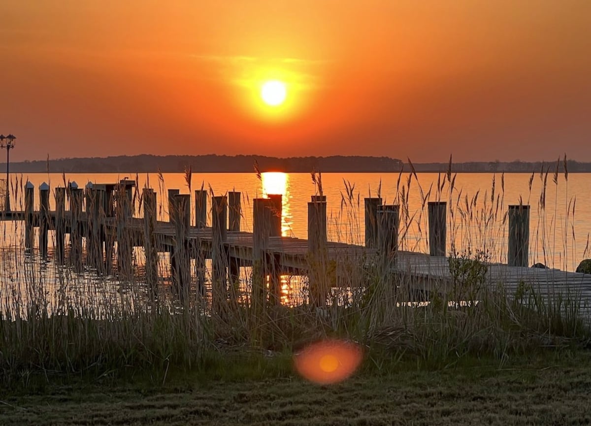 Sunrise Cottage Hoopers Island. Fish, crab, relax!