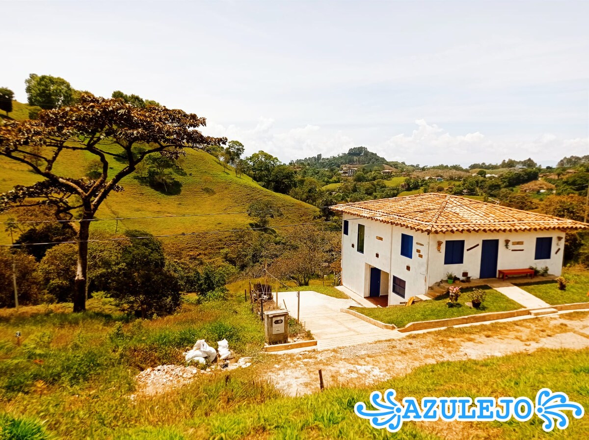 Casa campestre azulejo