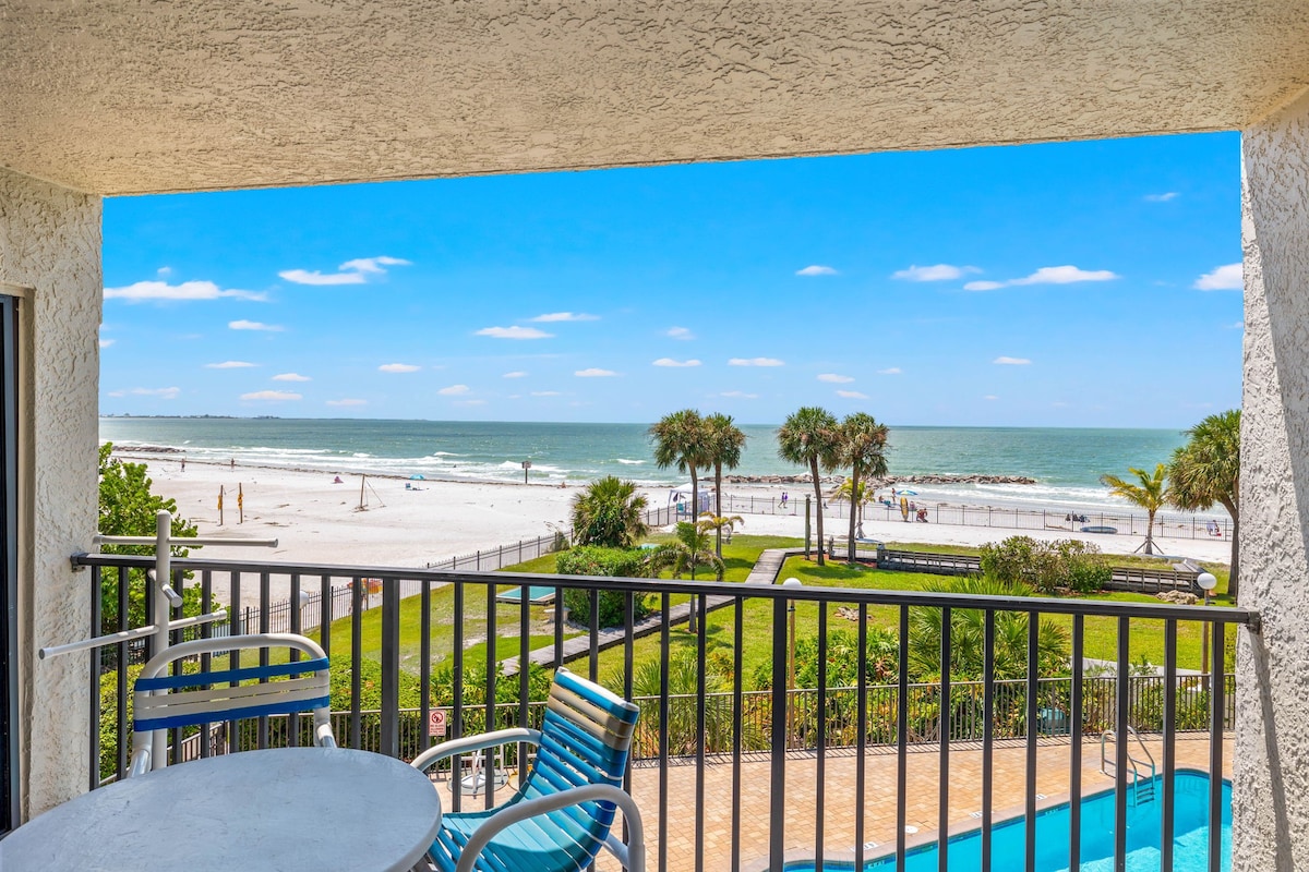 Newly Renovated Condo on St. Pete Beach