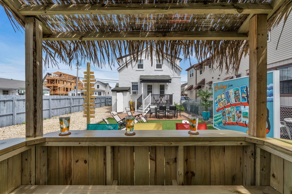 Seaside Heights' Palm Tree Paradise: 3BR