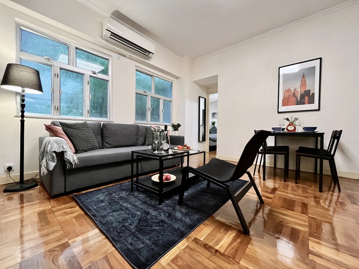 Huge 3BDR/4BED/2BATH Yau Ma Tei, 3 mins to MTR