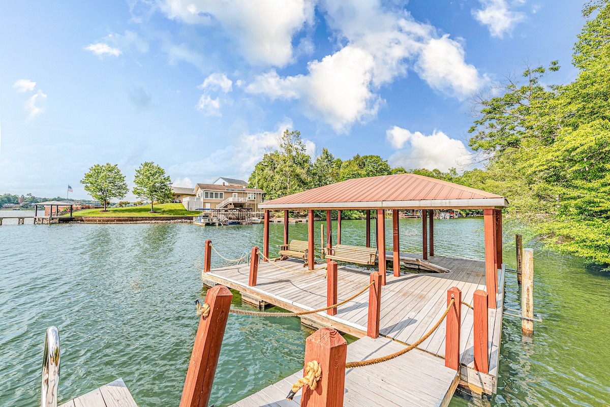 Lake Hickory Trio w/Boat Slip