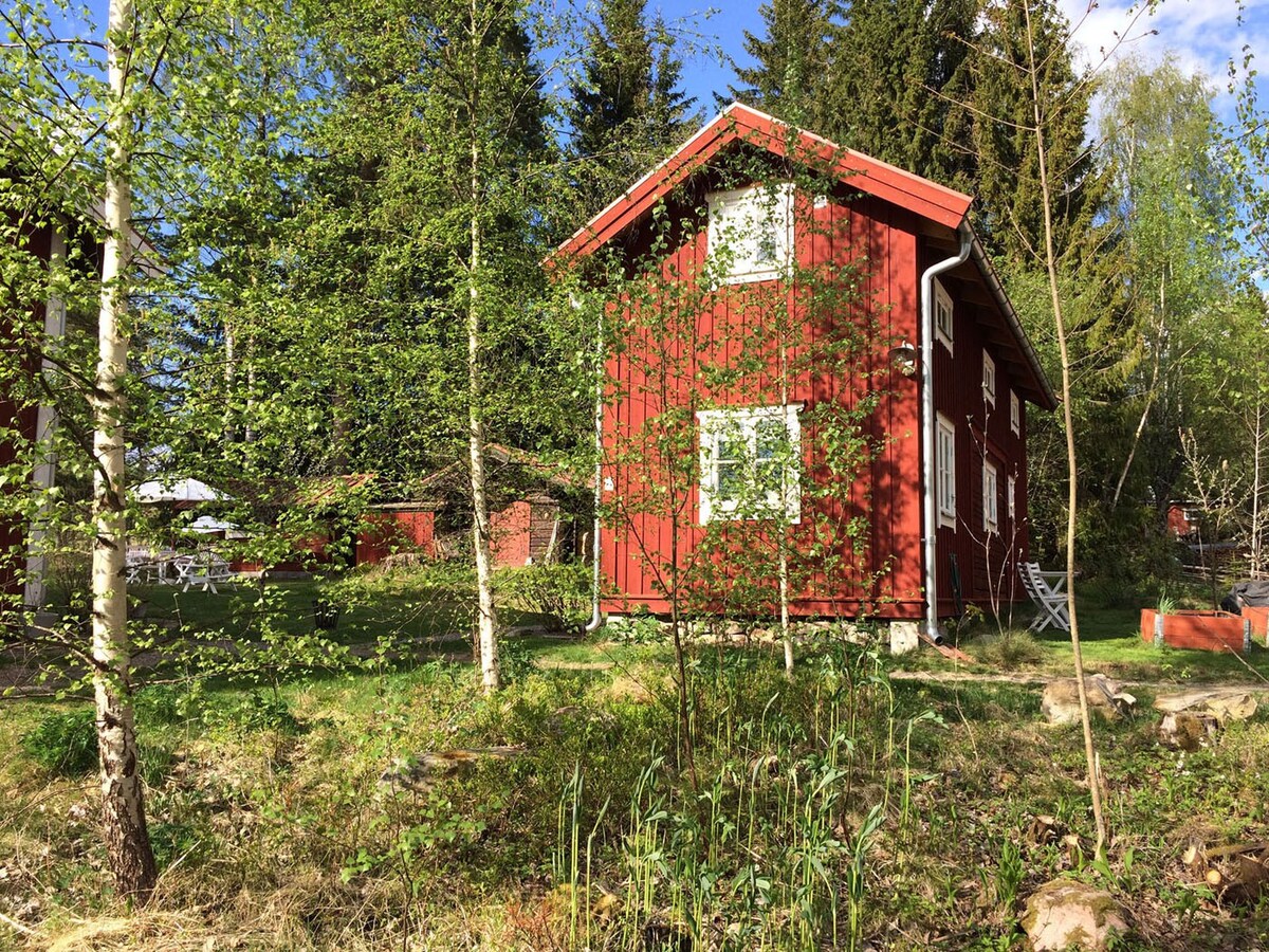 Gårdshus med charm i Falun