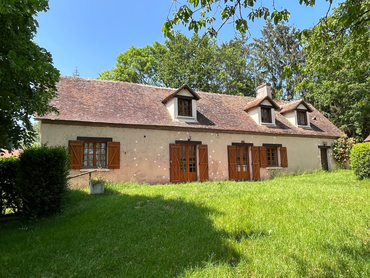 Longère percheronne au calme