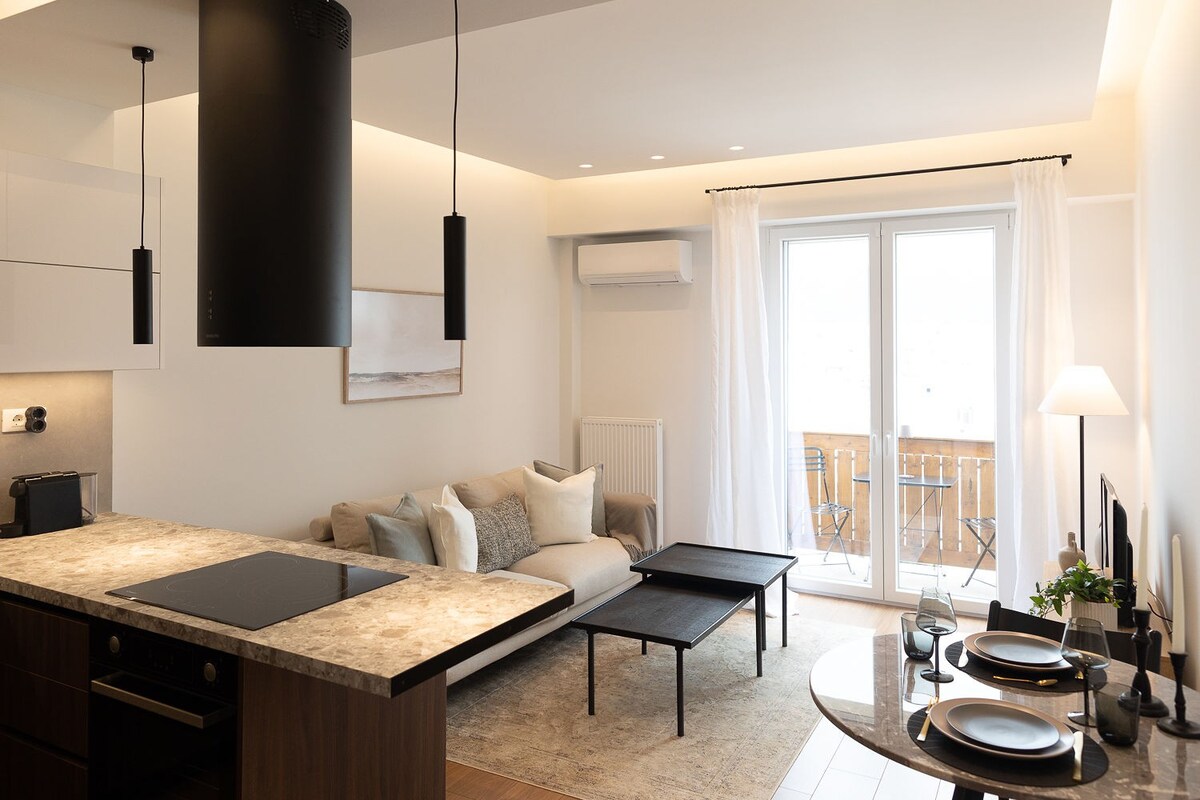 Luxury penthouse, central Athens