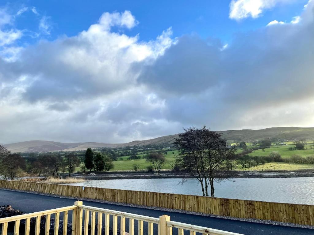 Luxury Pendle View Holiday Park Lodge - Plot 3