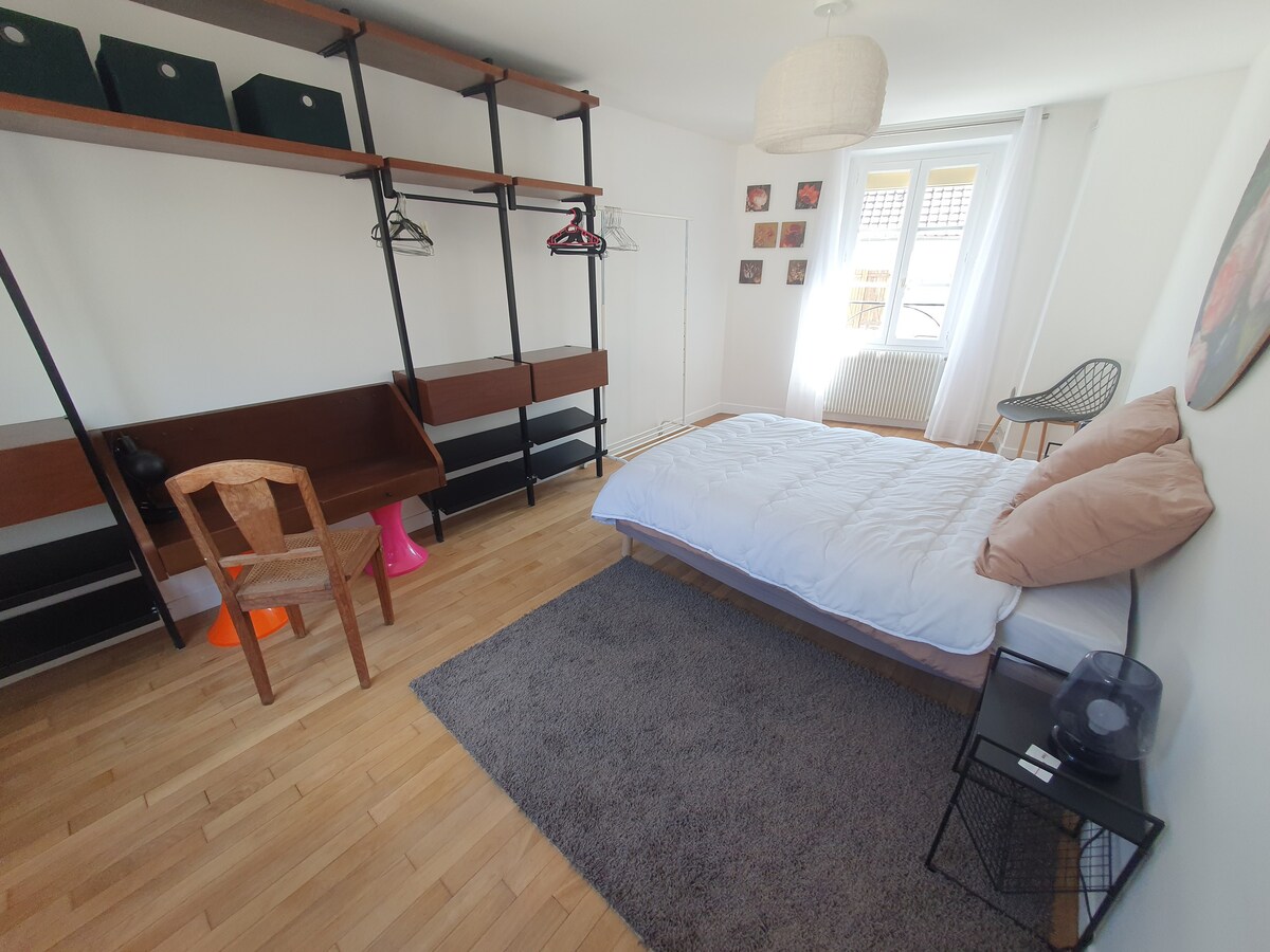 Chambre 15m² séjour longue durée