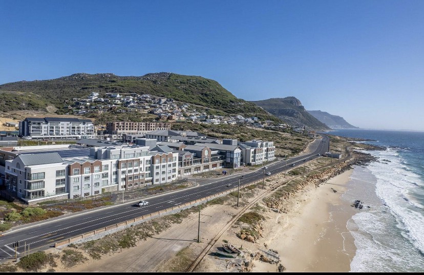 Ocean Bliss: Luxury Seafront Retreat Cape Town
