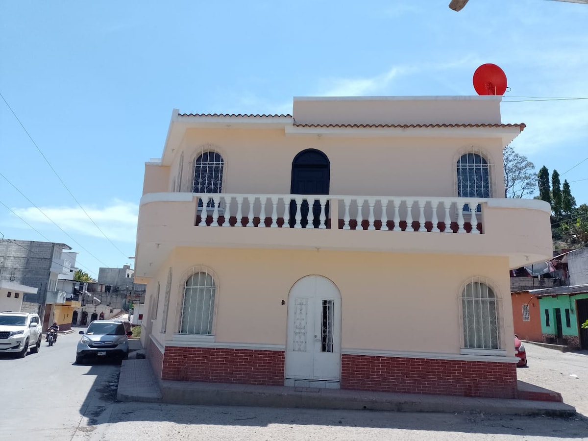 Casa Grande a 8 minutos de Basílica