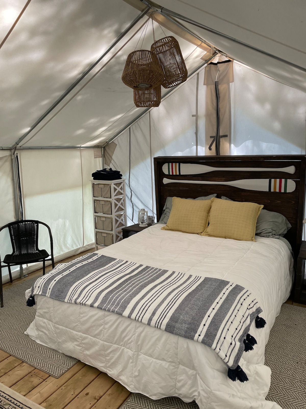 Explorer Tent 10