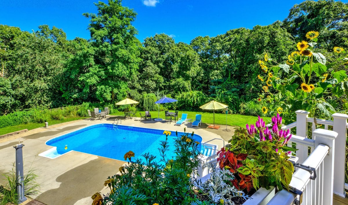 East Sandwich Oasis with pool + privacy