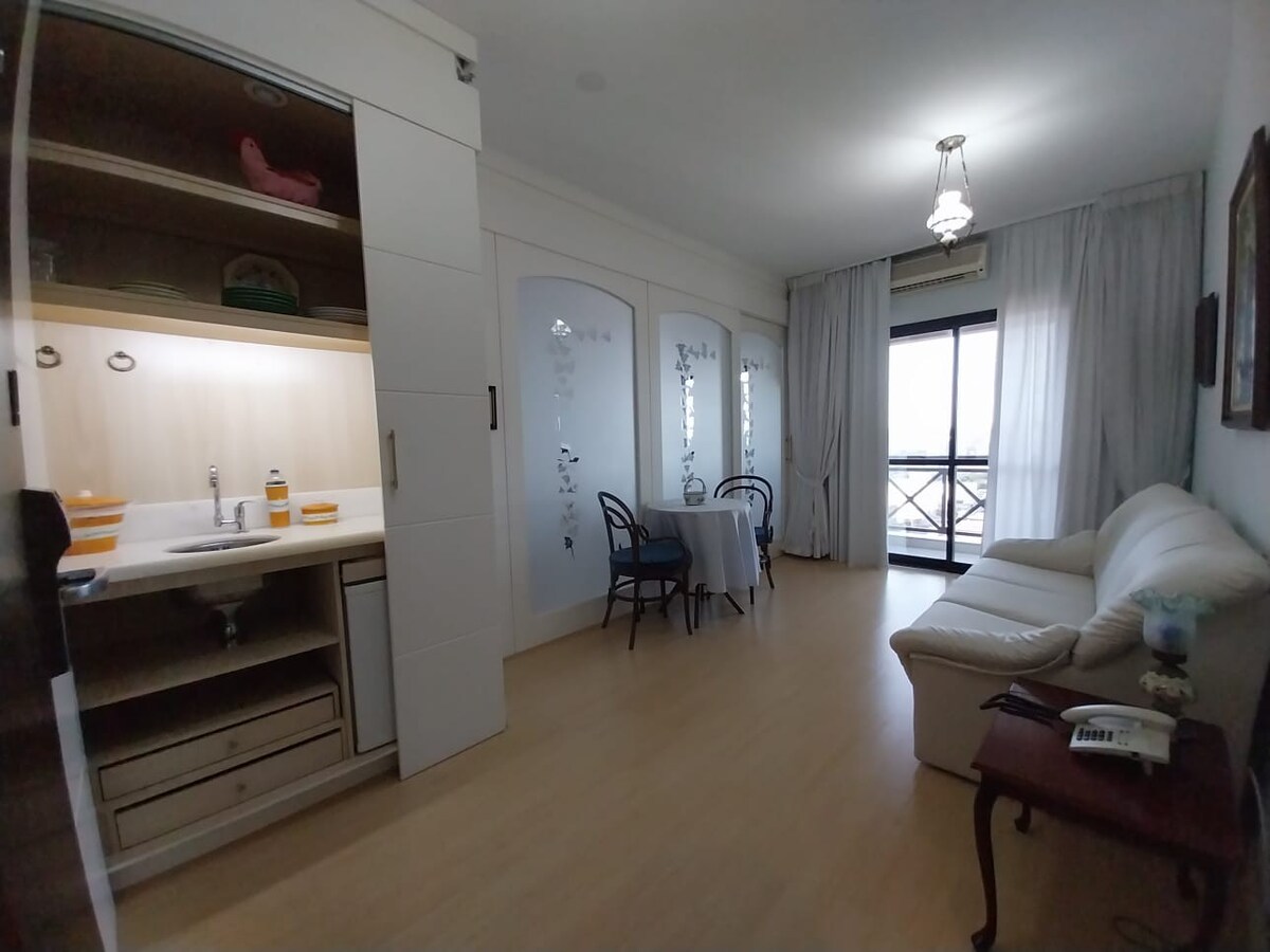 Apartamento de Luxo (Suíte 707)