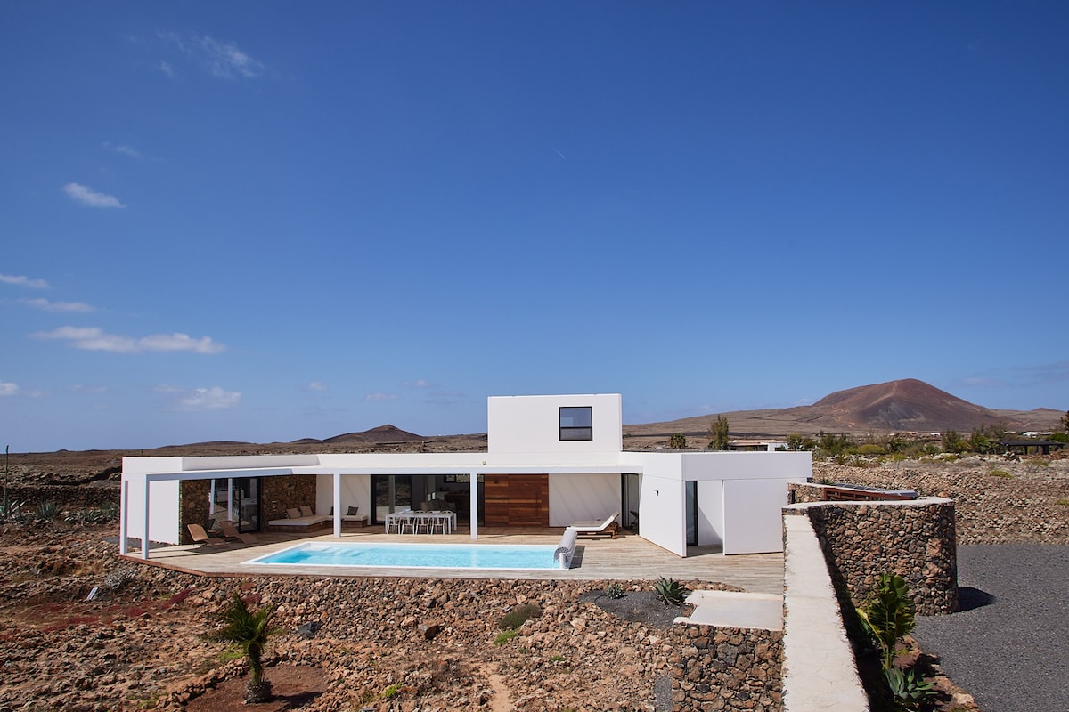 Casa Ami Lajares -火山景观-加热泳池