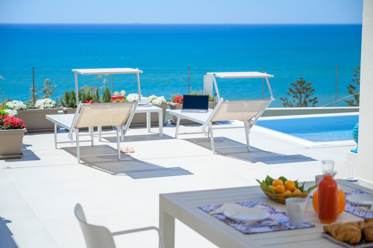 SOUL SEA-Villa with Private Swimming pool Sea View