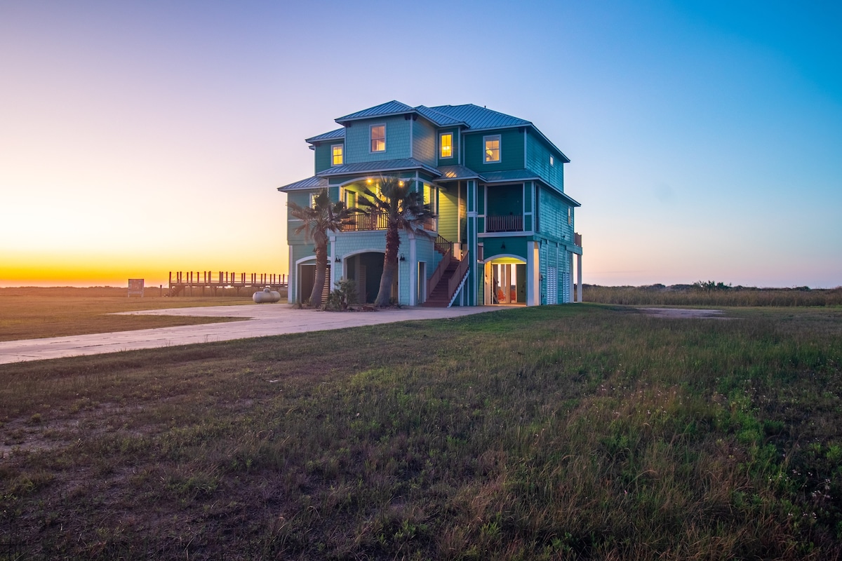 Seahorse Estates Beachfront Model Home