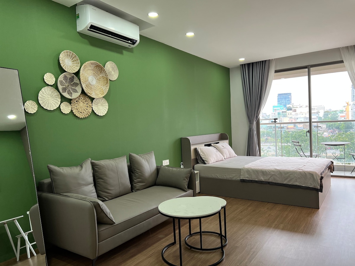 New Stylish Studio in Central Saigon, District 4