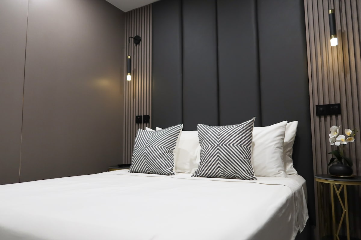 New City Cozy Room Suite/WIFi-Somerset/OrchardArea