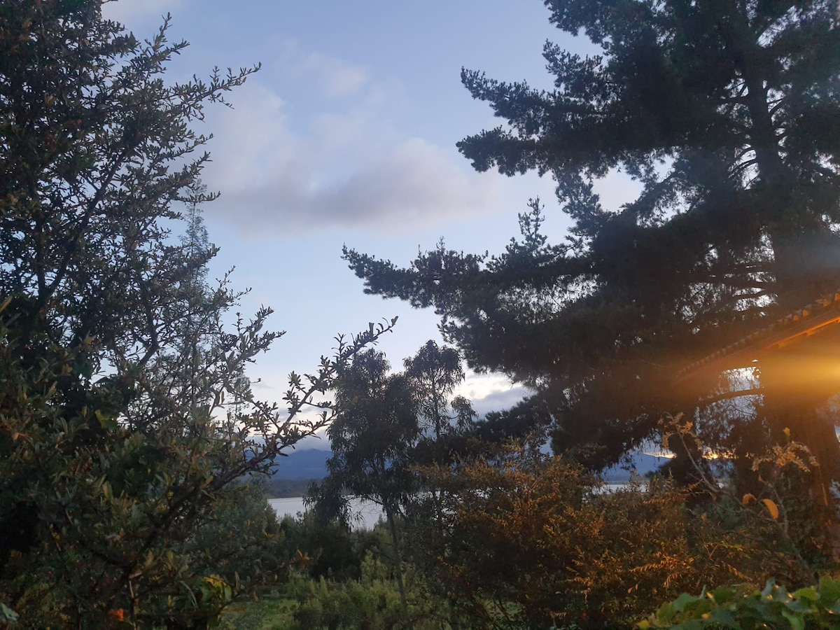 Casa de Ensueño con Vista al Lago de Tominé