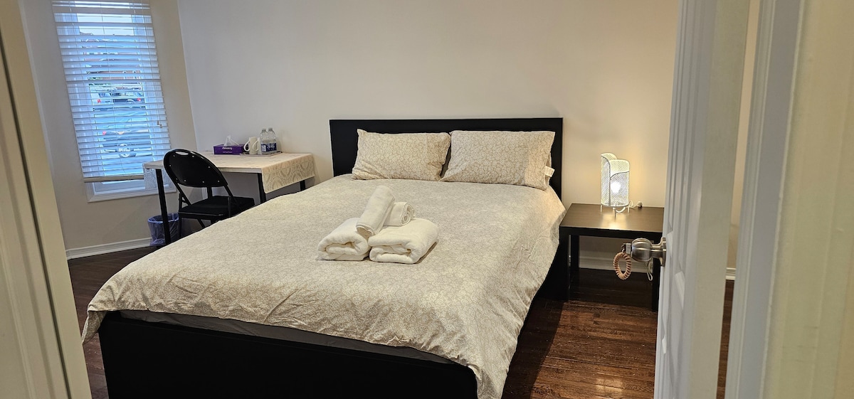 private comfortable M1 bedroom